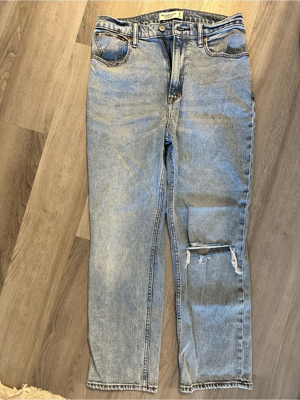 Abercrombie High Rise Ankle Straight